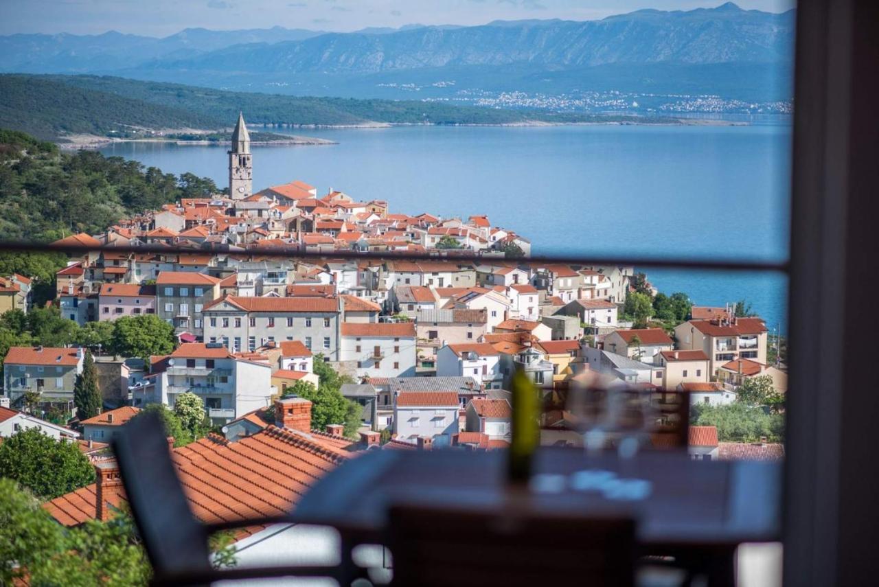 Apartman Zoe Vrbnik Exterior photo